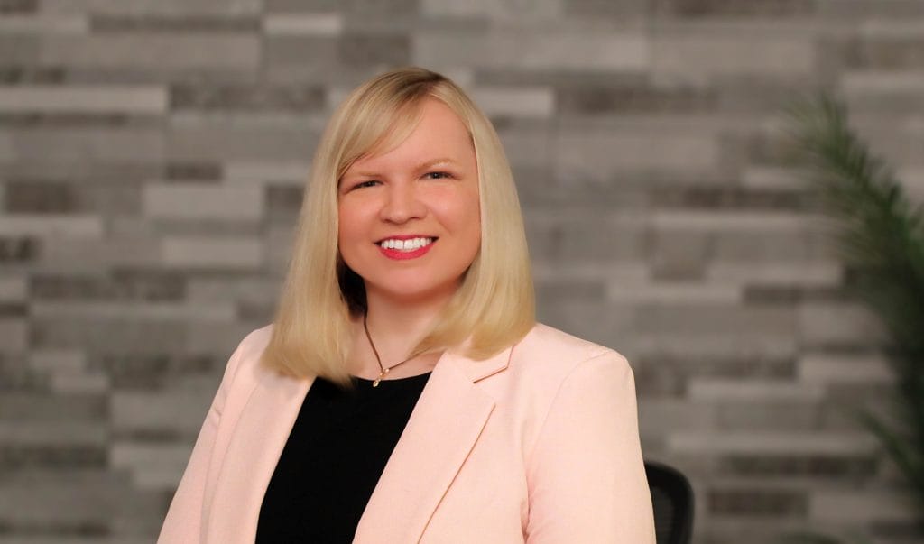 Skilled Bloomington, Illinois alimony attorney offering guidance on how to terminate spousal maintenance under Illinois divorce law during a consultation.