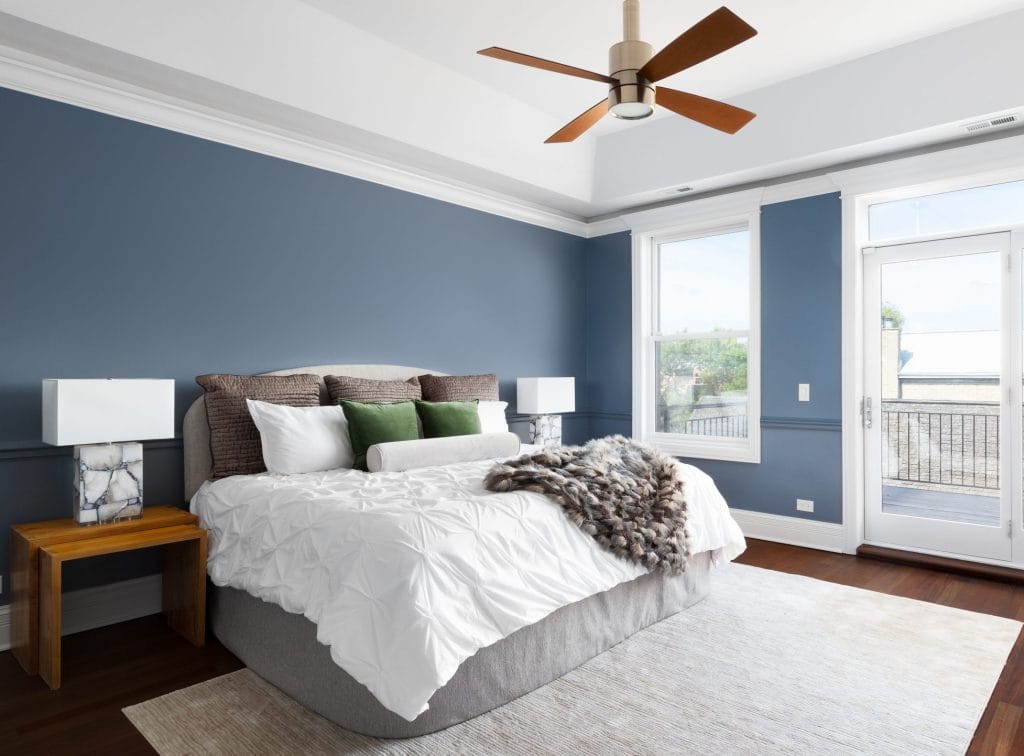 Separate bedroom used by one spouse while living apart under the same roof in Illinois.